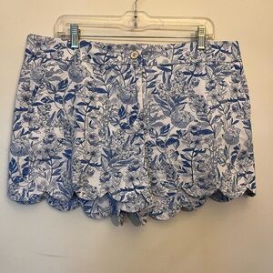 Crown & Ivy Blue and White Floral High Waist Shorts